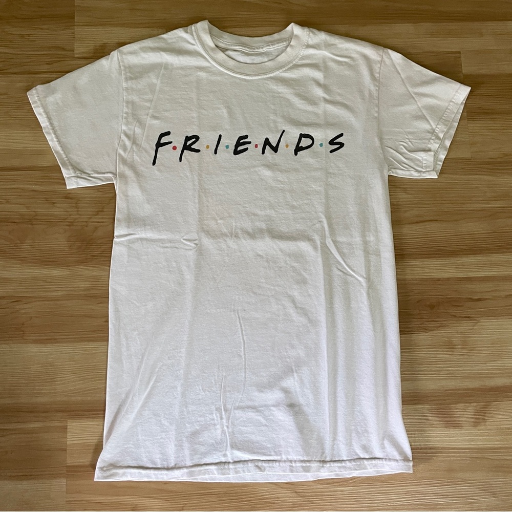 FRIENDS TV Show Women’s White Spellout Logo Short Sleeve Cotton T-Shirt Sz Small